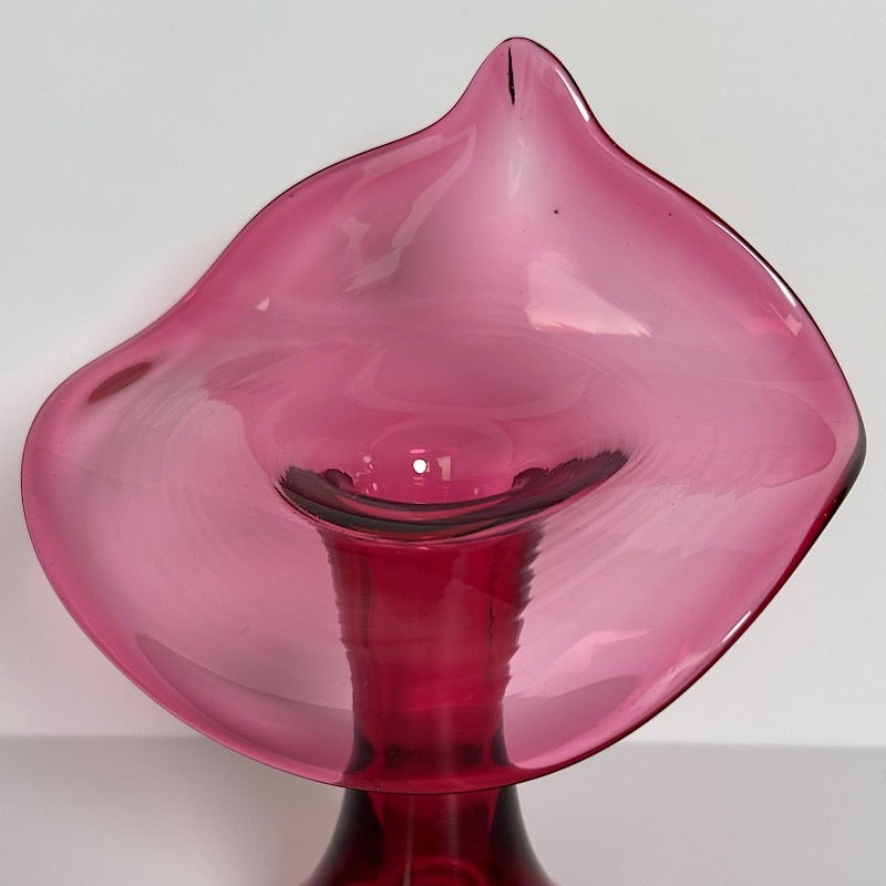 Pilgrim Glass Cranberry Jack in Pulpit Vase