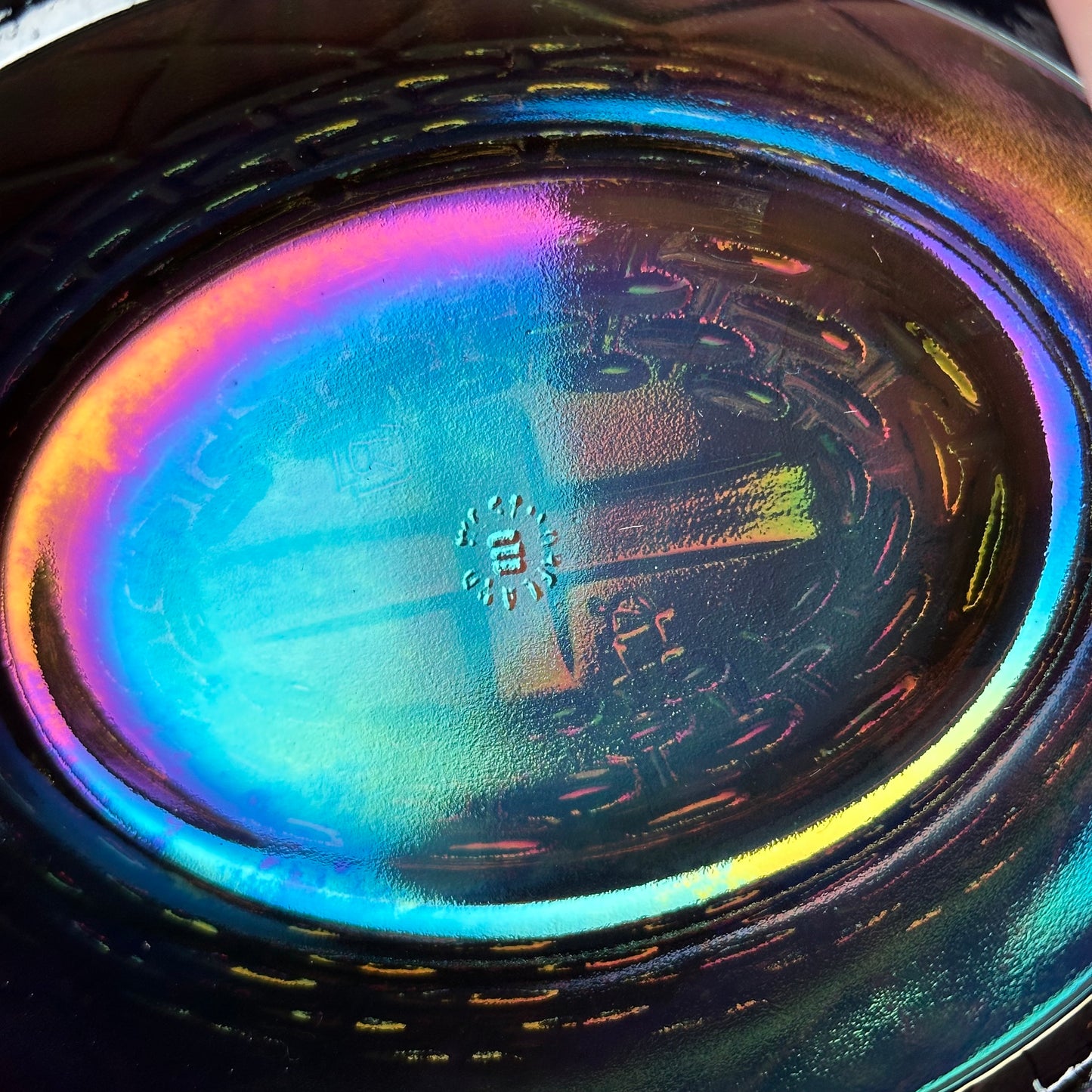 Westmoreland 5" Titanium Carnival Hen on Nest