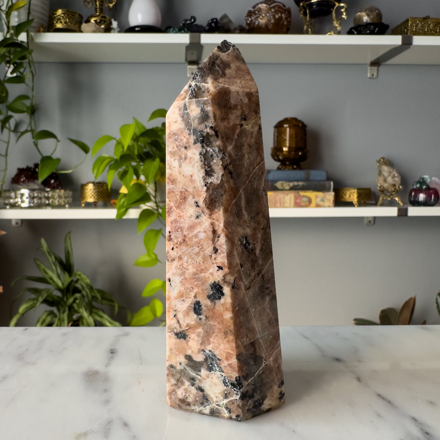 Tourmaline in Feldspar Tower | 002