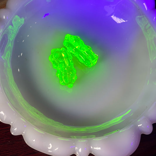 Vaseline Mini Glass Pickle