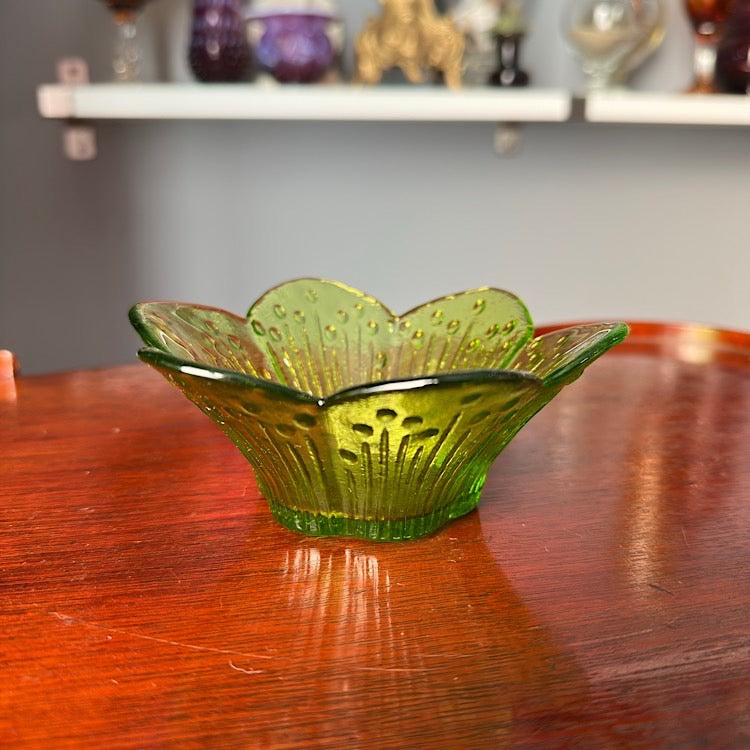 Cute Green Flower Trinket Bowl