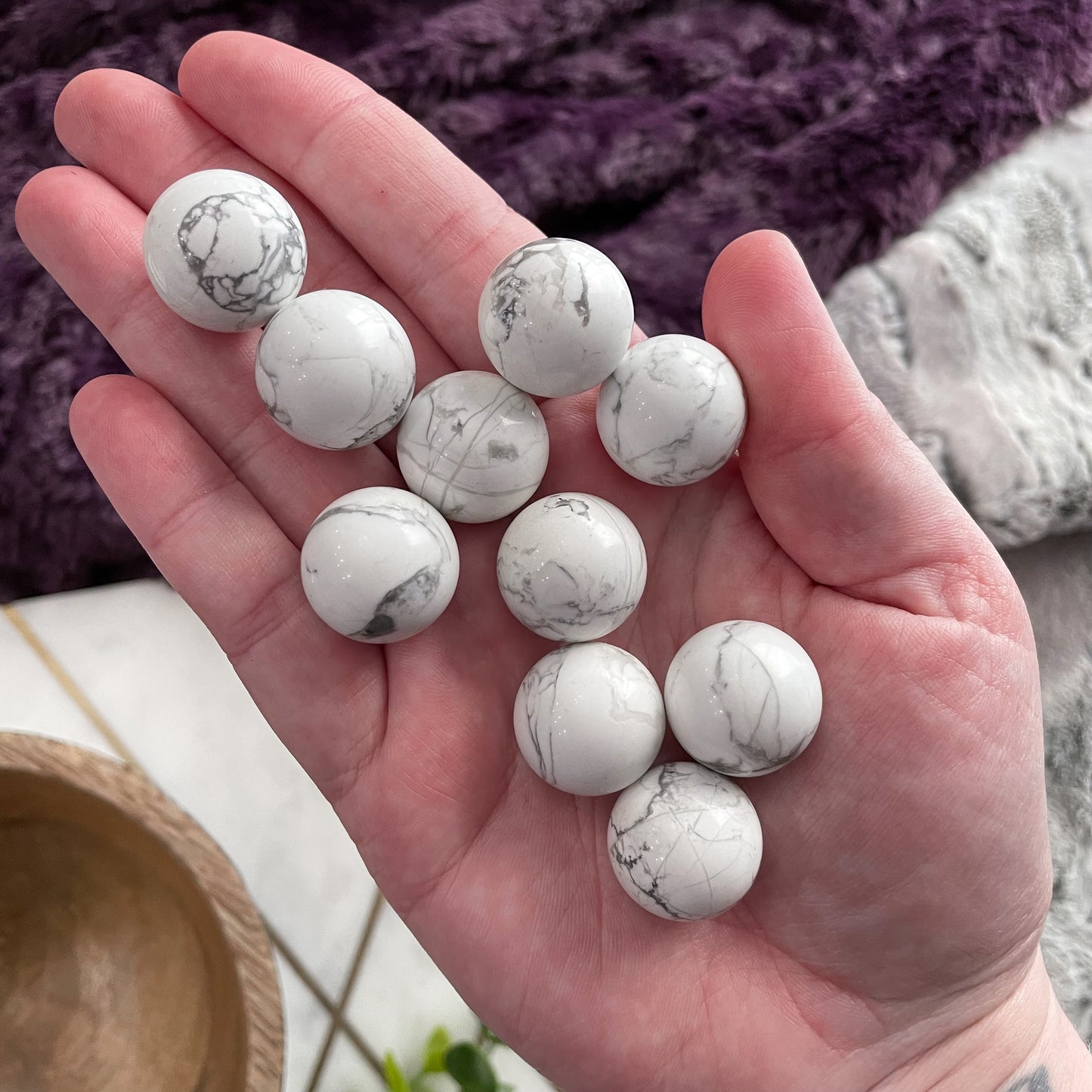 Howlite Mini Sphere