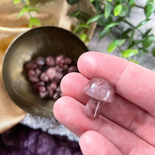 Red Aventurine Mini Mushroom